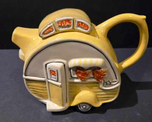 2015 Blue Sky Retro Camper Teapot