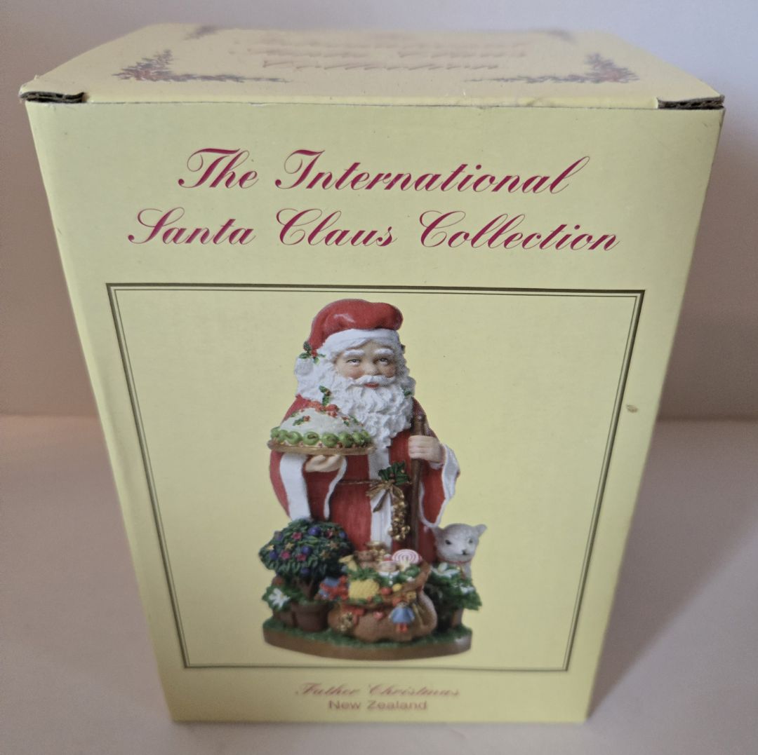 Intl. Santa Coll. Father Christmas New Zealand