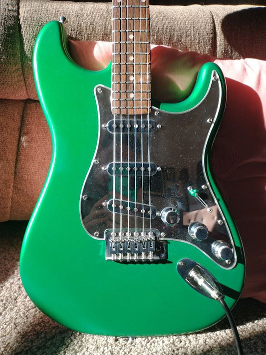 Green Strat Nashville Guitar Works w/gig bag
