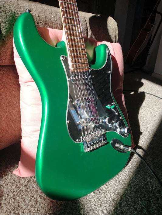 Green Strat Nashville Guitar Works w/gig bag
