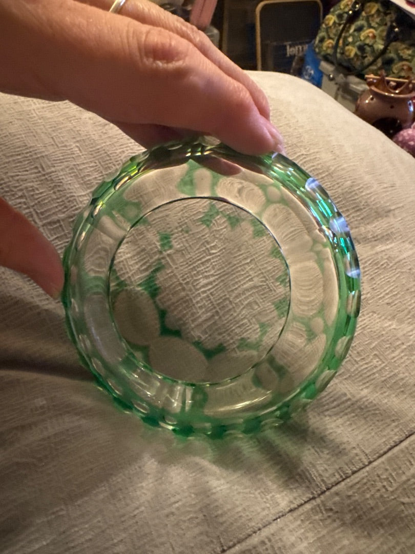 Fenton Ashtray, light green, dotted