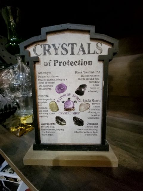 Protection crystals