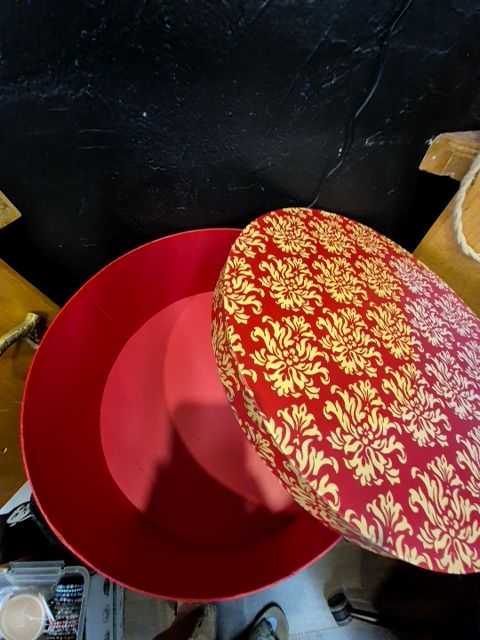 Red W/Gold Flowers  Vintage Hat Box - Red with Gold Flower Pattern, 15" × 7"