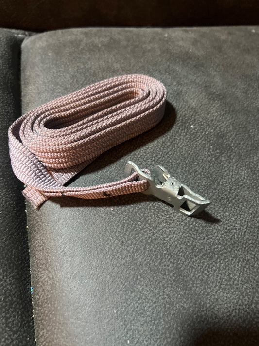 Drywall stilt strap