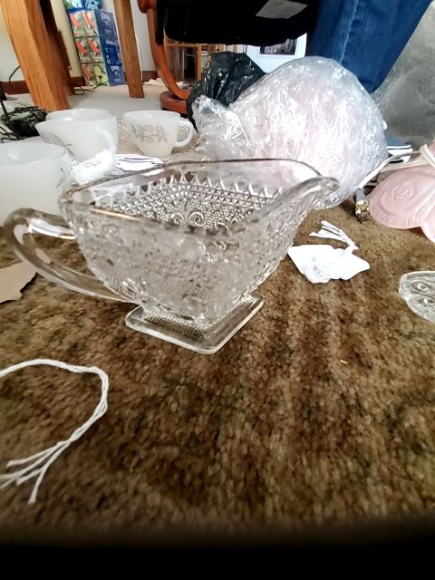 Sandwich pattern sugar creamer w/tray