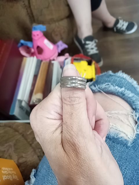 Sterling solid 3 line men's ring, 9
