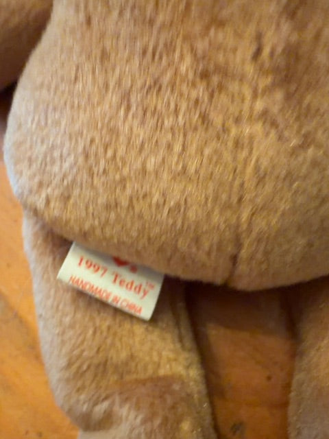 Beanie baby 1997 Teddy. With tag.
