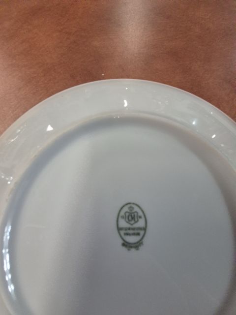 Vintage Pears CM Hutschenreuther Hohenberg Salad Plate, 8"