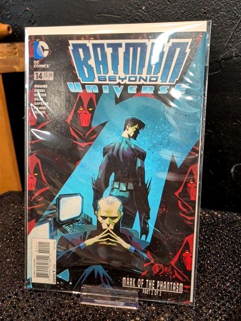 BATMAN BEYOND UNIVERSE #14 (DC 2014)