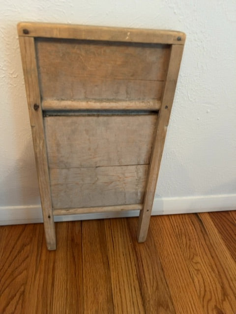 Vintage Baby Grand washboard