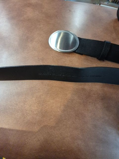 Chico's w/Solid Silvertone Buckle Black Leather Belt, M / 39"