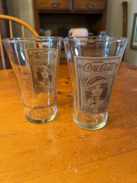 Vintage coca-Cola” Victorian lady” glasses
