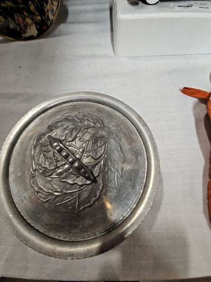 Everlast Hand Forged Aluminum Bowl with Pea Handle Lid