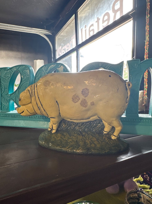 Pig door stop
