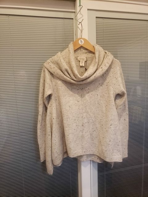 jessica simpson/sweater