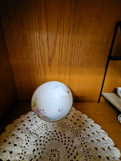 Vintage Nippon three toed bowl Hand painted lr