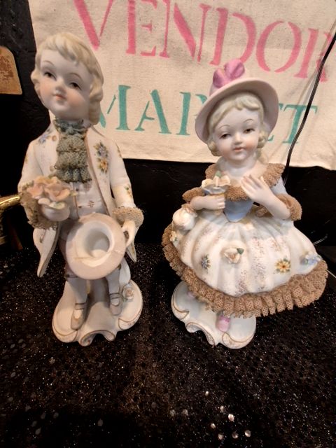 Vintage Andrea by Sadek, Set Man & Woman Set of 2, 4" × 9" : 6" × 9"