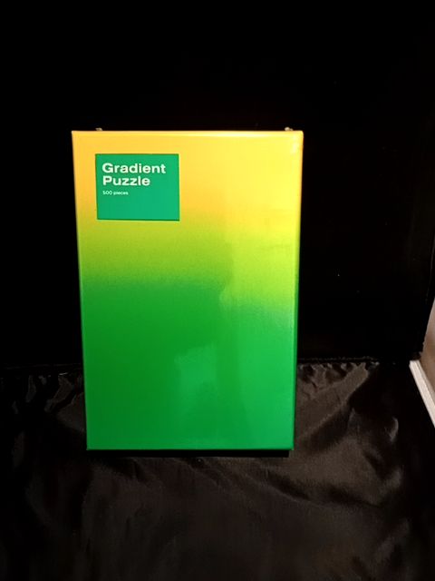 Areaware gradient puzzles