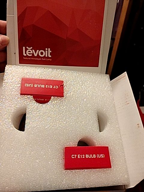 Light orange Levoit Natural Himalayan Salt Lamp