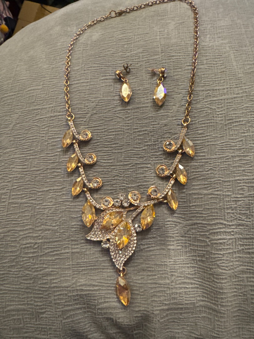 Gold rhinestone holiday set