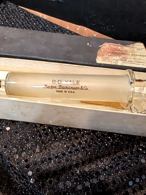 Vintage B.D. Yale Glass Syringe