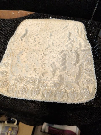 Vintage Beaded clutch