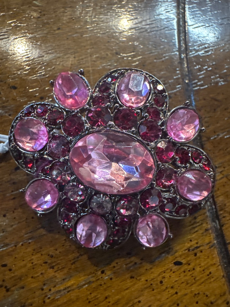LC- Liz Claiborne Vintage Pink Stone Broach