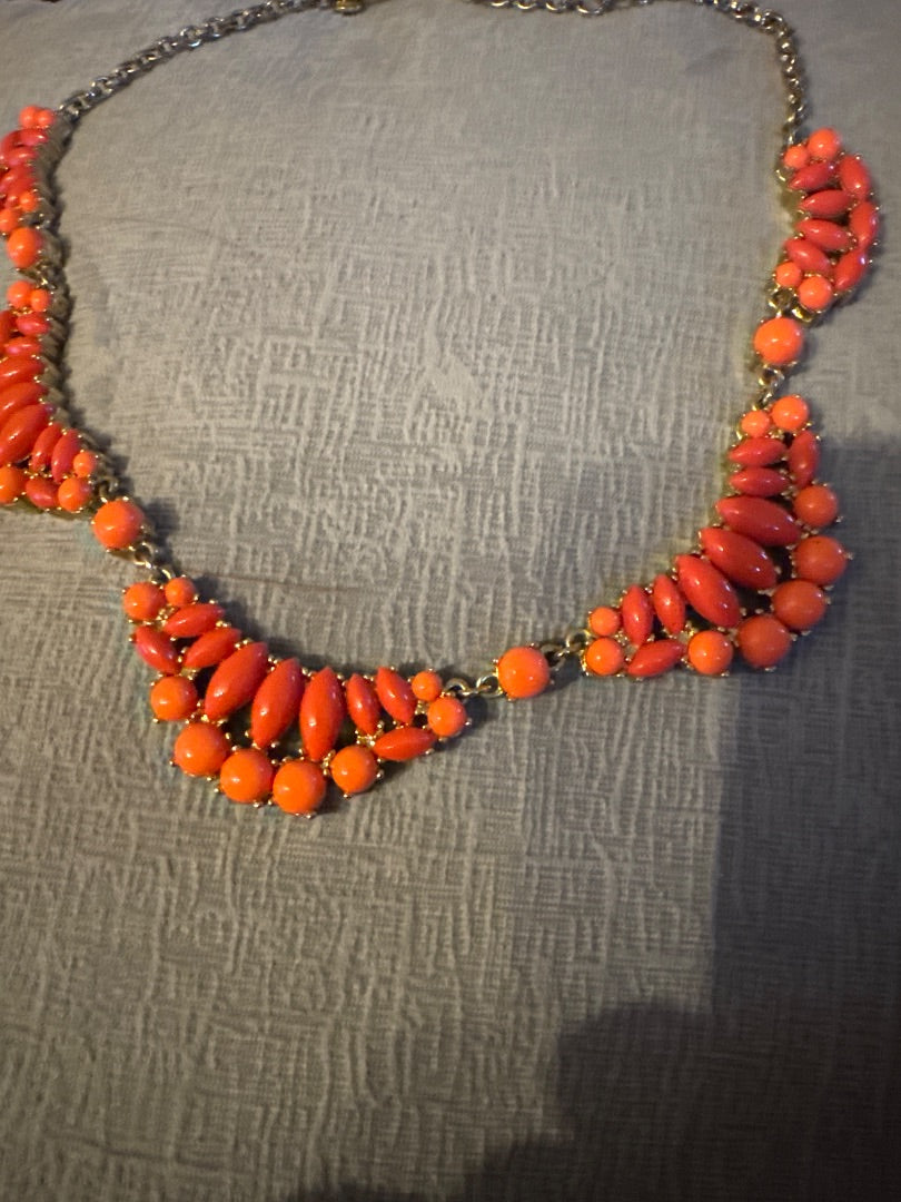 Salmon J Crew Coral necklace in gold tone setting