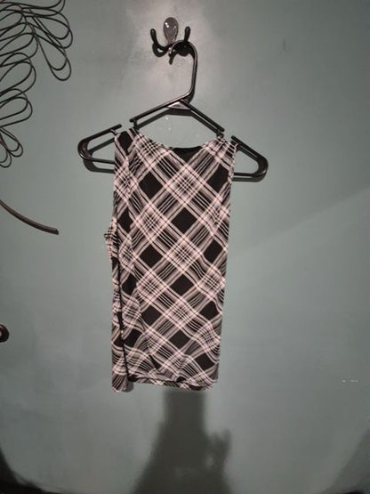 Black & White Plaid Perception Concept Sleeveless Shirt, MD