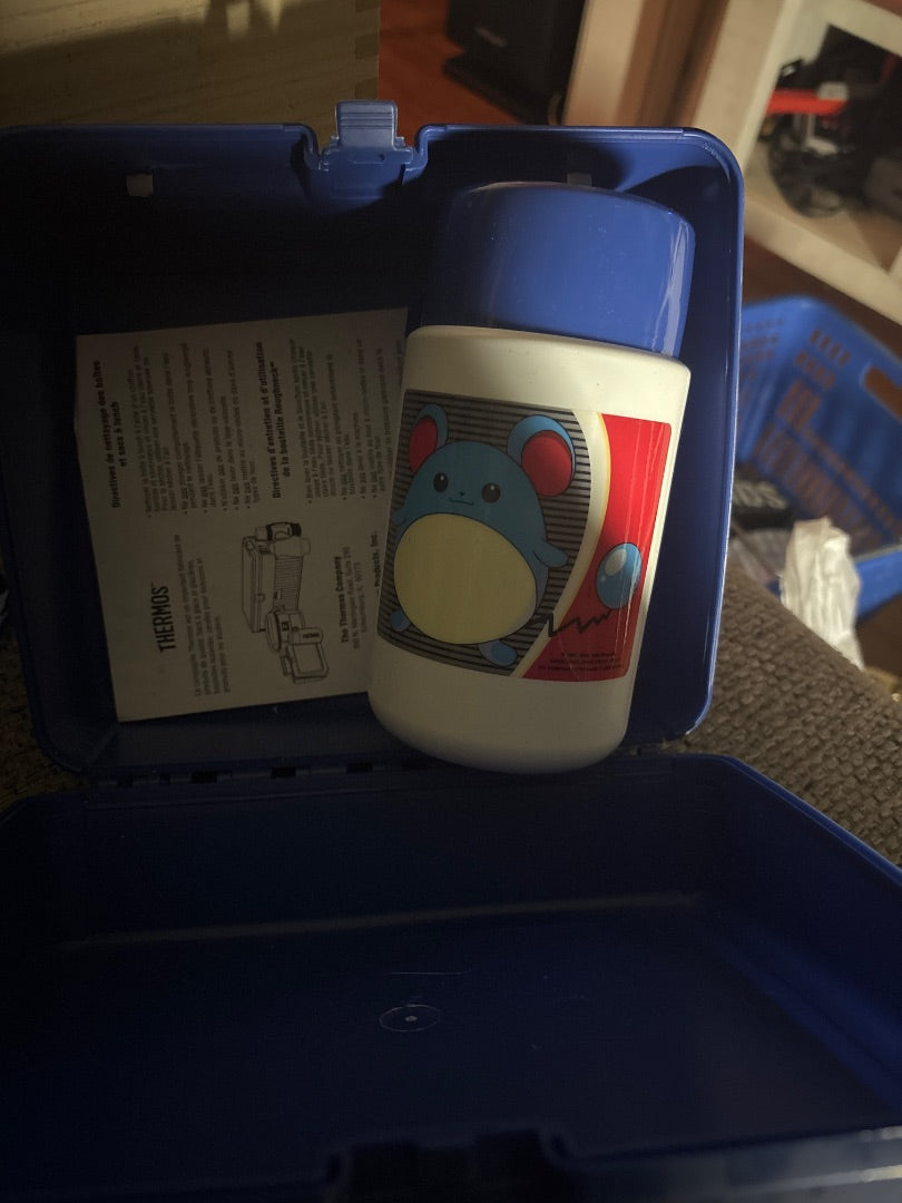 2000 Pokémon lunchbox with thermos