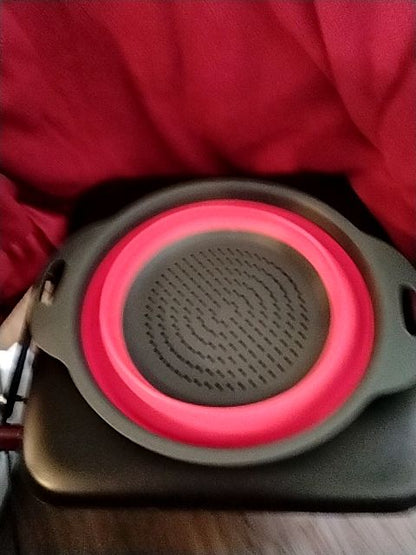 Red & Dark Gray  Collapsible Colander, Medium