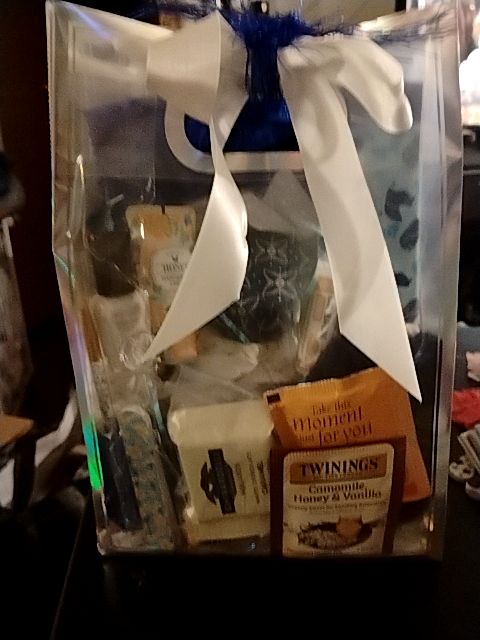 Clear Bag/Silver Sides.Multi Color Contents Multi Women's Gift Pack