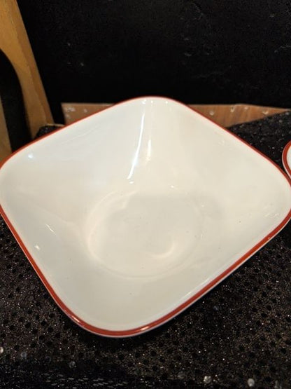Set of 2 Corelle Bowls