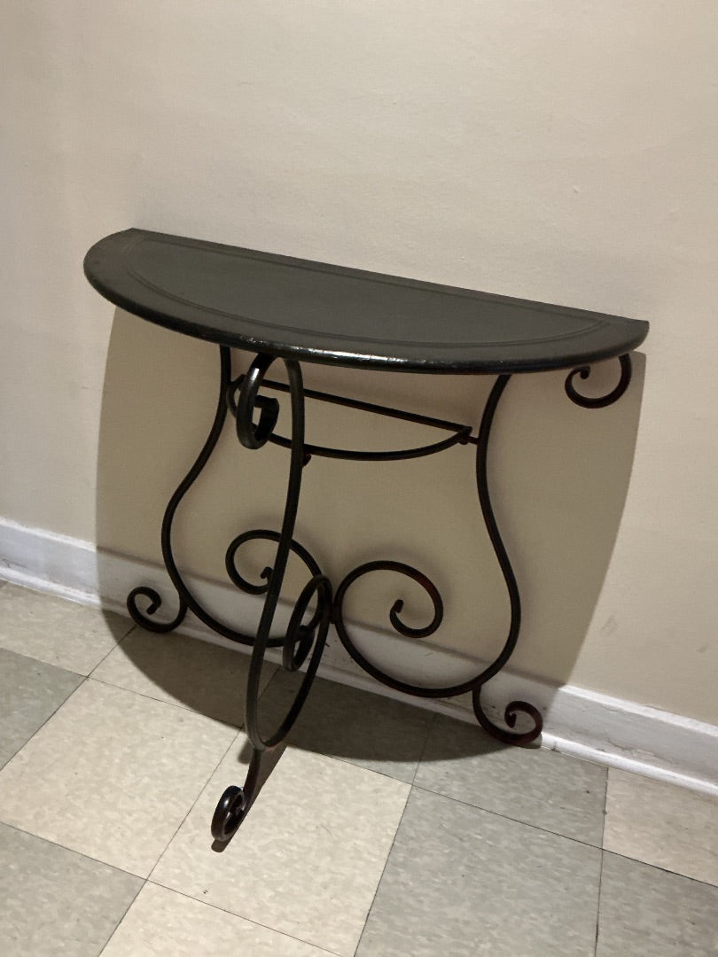 Black Unknown Half moon metal table, 30.5”x30.5”