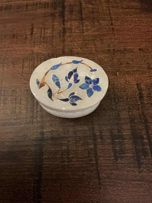 Multi Unknown Pill/trinket mini box, 2”