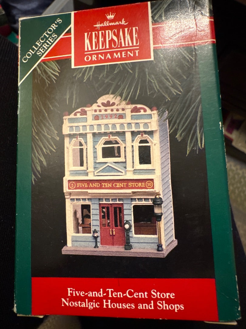Keepsake ornament five and dime