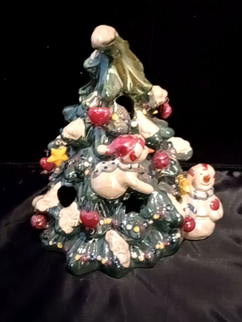 Ceramic Xmas tree
