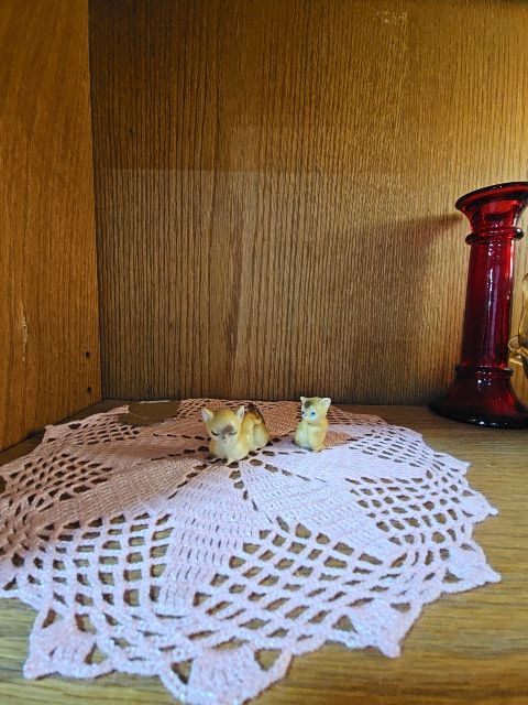 Vintage Cat Figurines
