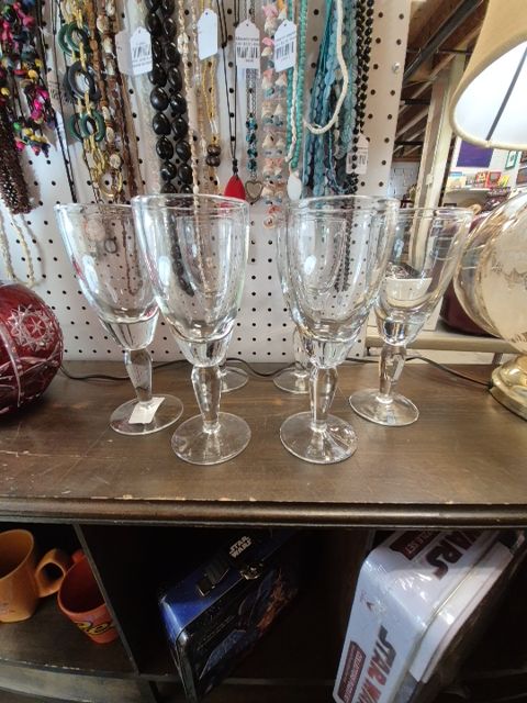 Set of 6 Cut Glass Water Goblet
