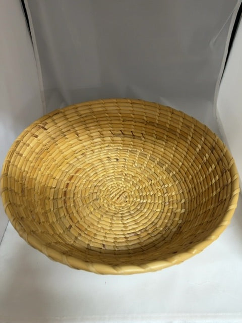 Tan African made Wicker basket, Medium