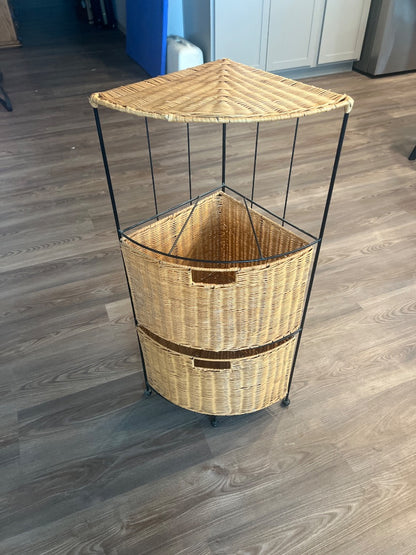 Wicker Corner storage shelf/rack