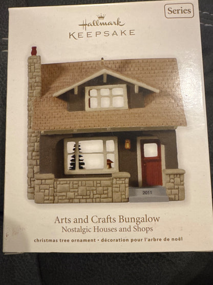 Hallmark arts and crafts bungalow keepsake