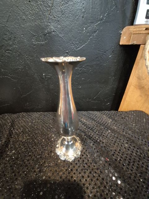 Baroque By Wallace 758 Silver Plated Bud Vase, 7"