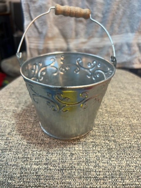Silver decorative pail