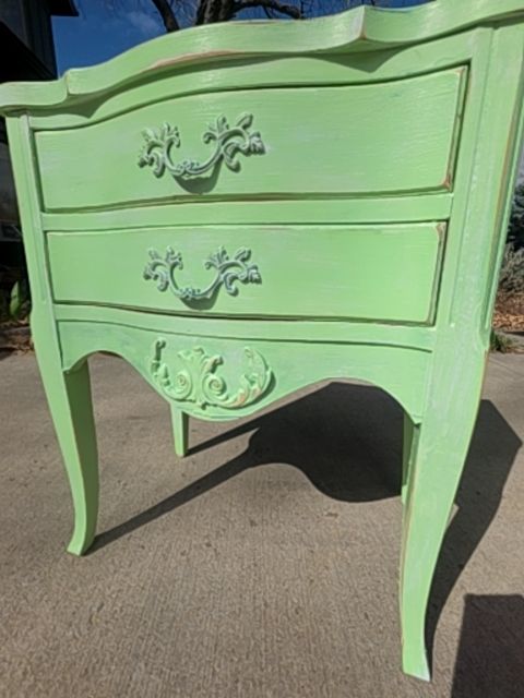 Side Table - Distressed Mint