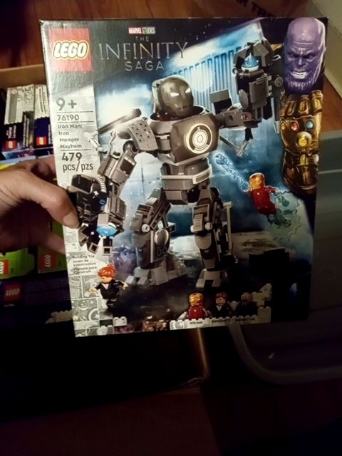 NEW LEGO 76190