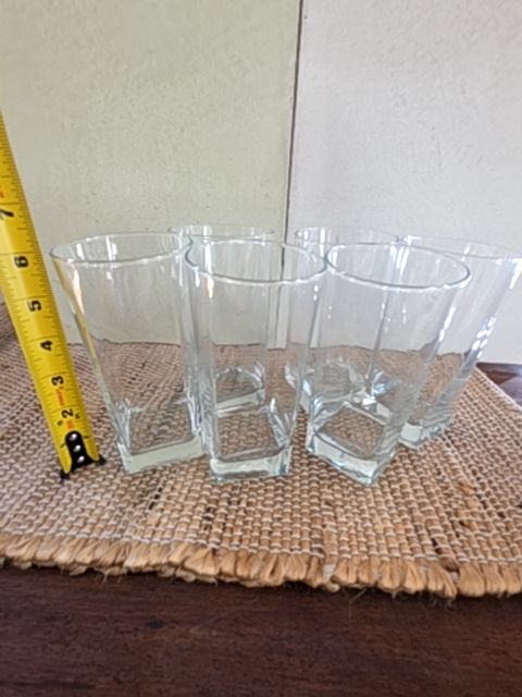 Square Round drinking glasses -6