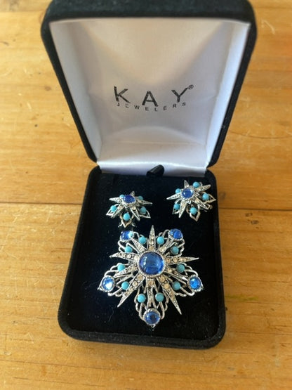 Vintage brooch/clip on earrings set