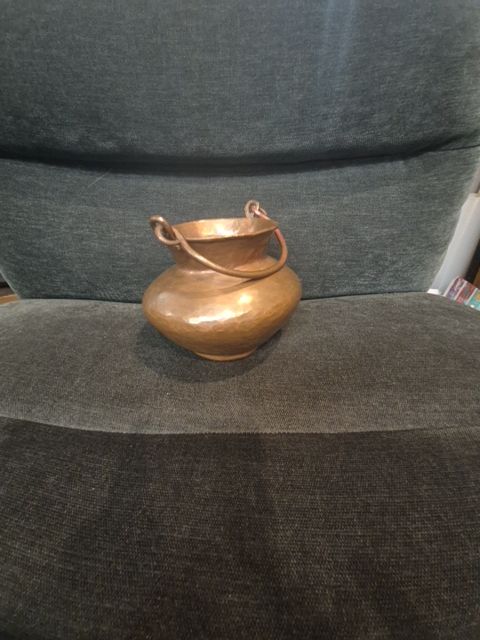 Antique Hammered Copper Pot, 5.5" × 4.25"