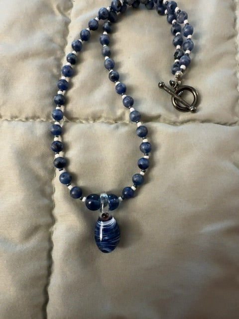 Blue sodalite w/glass pendant necklace